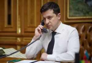 volodymyr-zelensky-biography-age-height-wife-family-career-more